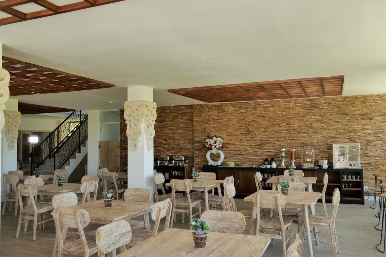 Tirtha Khayangan Hotel Canggu  Exterior photo