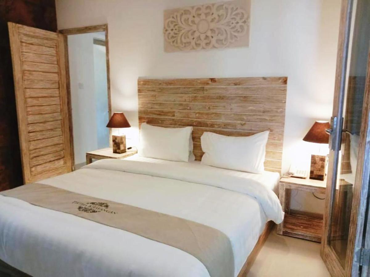 Tirtha Khayangan Hotel Canggu  Exterior photo